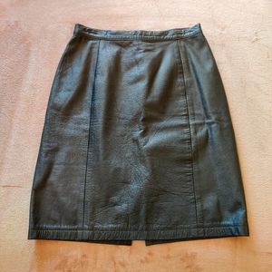 SOLD......TRUE VTG- Genuine Leather Skirt by Amati